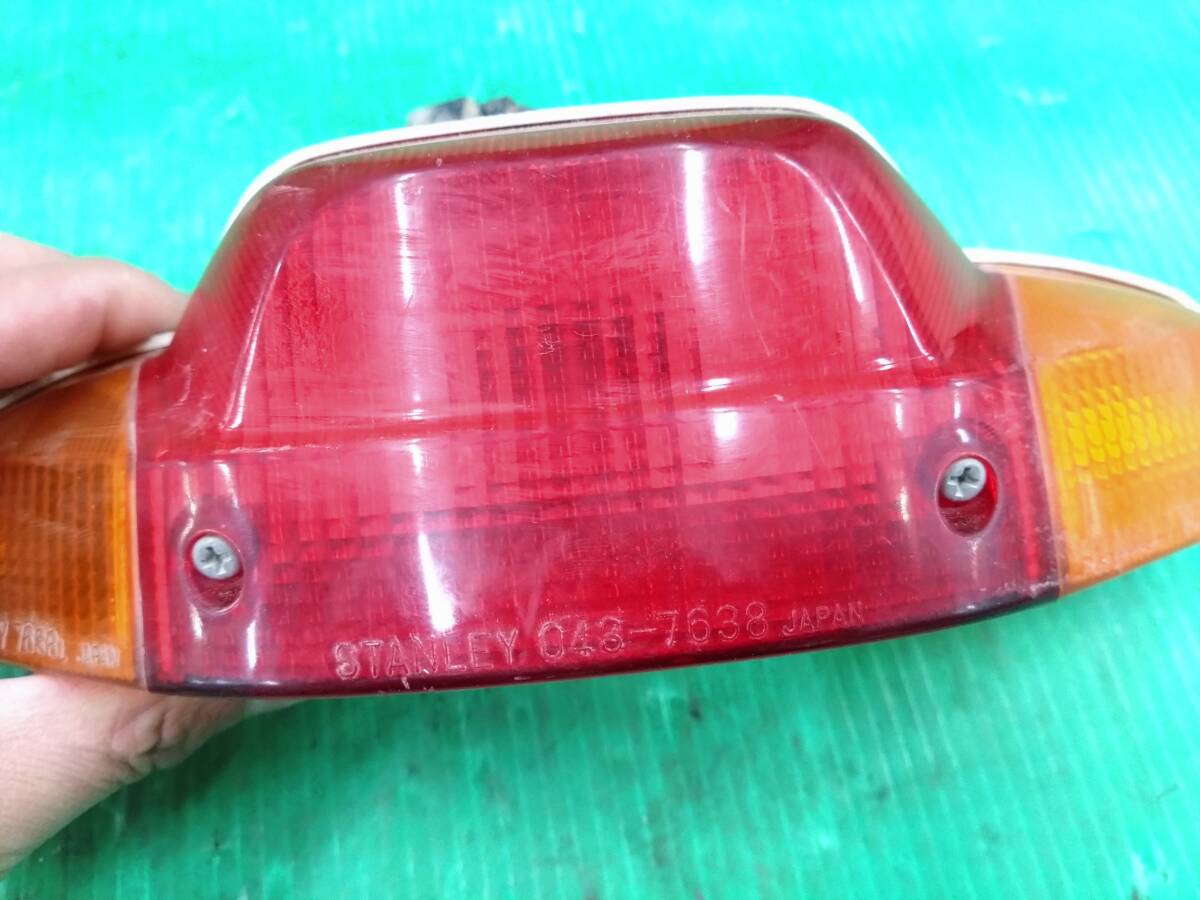80　E5　ヤマハ　BW'S50　ビーウィズ　3AA　テールランプ　リアウインカー　動(dòng)作確認(rèn)　中古　20250508