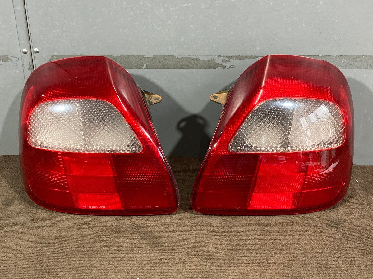  последний лот Toyota ZZW30 MR-S оригинальный задний фонарь левый и правый в комплекте KOITO 17-32 задние фонари 53-09303 б/у другой товар включение в покупку не возможно 