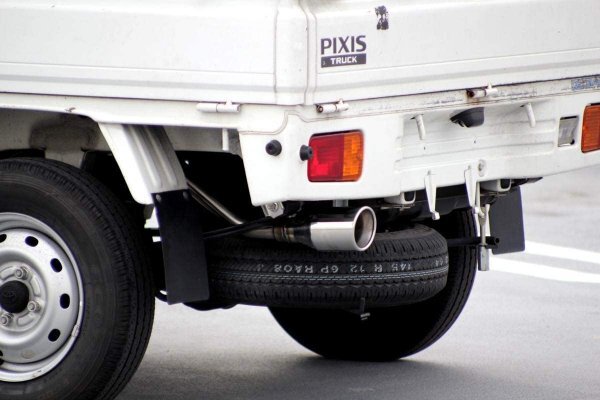 新品 未使用 ハイゼット S200P S210P 車マフラー O2センサー対応 ステンレス シルバーカラー ダイハツ カーパーツ 自動車パーツ 401-219