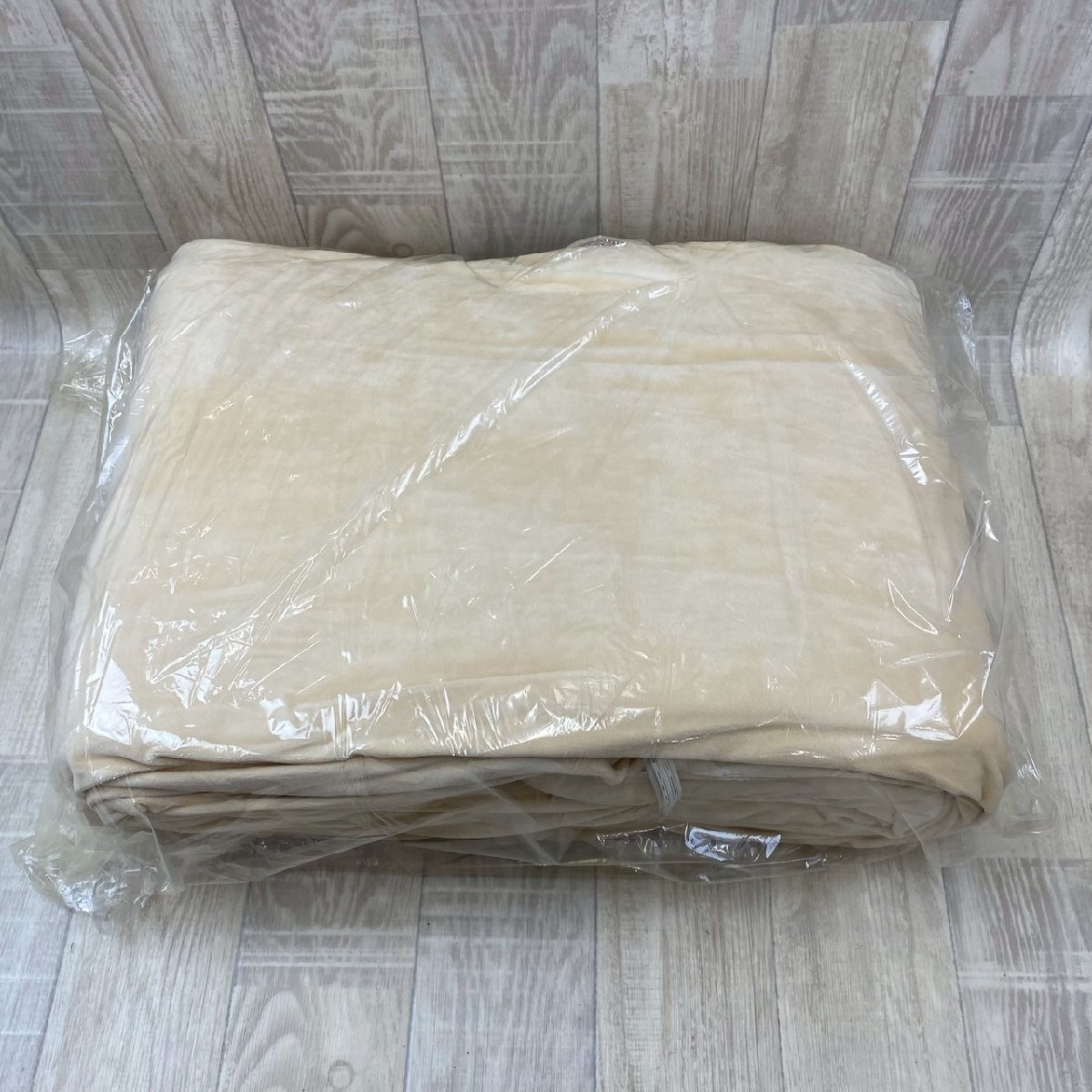 未使用 YAMAZEN 山善 ヤマゼン 洗える ふわふわ 4WAY 毛布 TAFM-18 BE 電気毛布 210cm×150cm 100V 50/60Hz 75W 取扱説明書 箱付