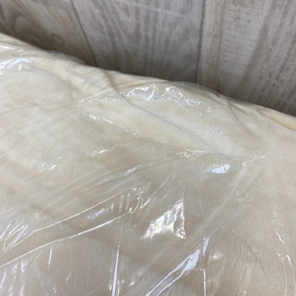 未使用 YAMAZEN 山善 ヤマゼン 洗える ふわふわ 4WAY 毛布 TAFM-18 BE 電気毛布 210cm×150cm 100V 50/60Hz 75W 取扱説明書 箱付