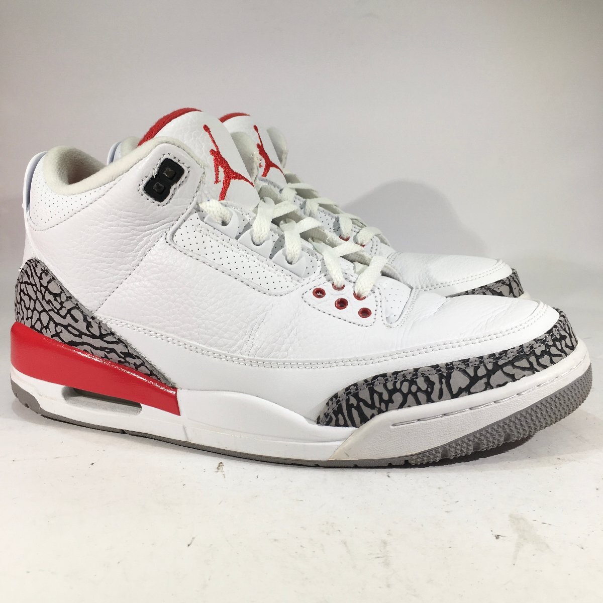 AIR JORDAN 3 RETRO "HALL OF FAME" 136064-116 (ホワイト/ファイヤーレッド/セメントグレー/ブラック)