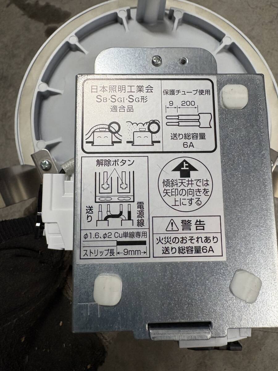 item_image_3