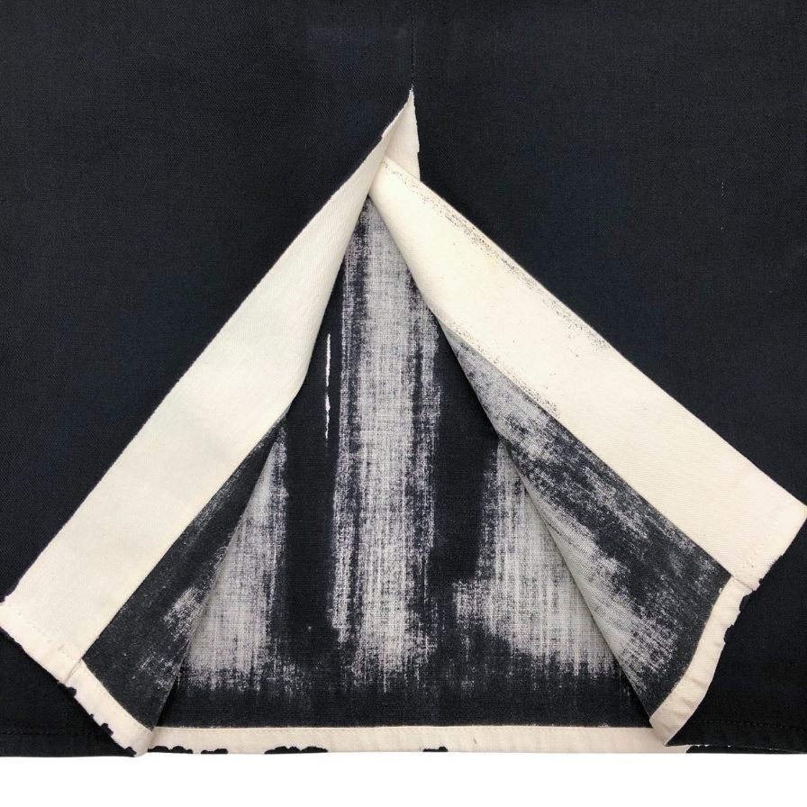 プラダ スカート カーフトライアングルロゴ レディース ブラック 【AFB20】_画像6