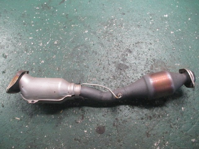 日産 触媒 9Uキャタライザーコンバーター