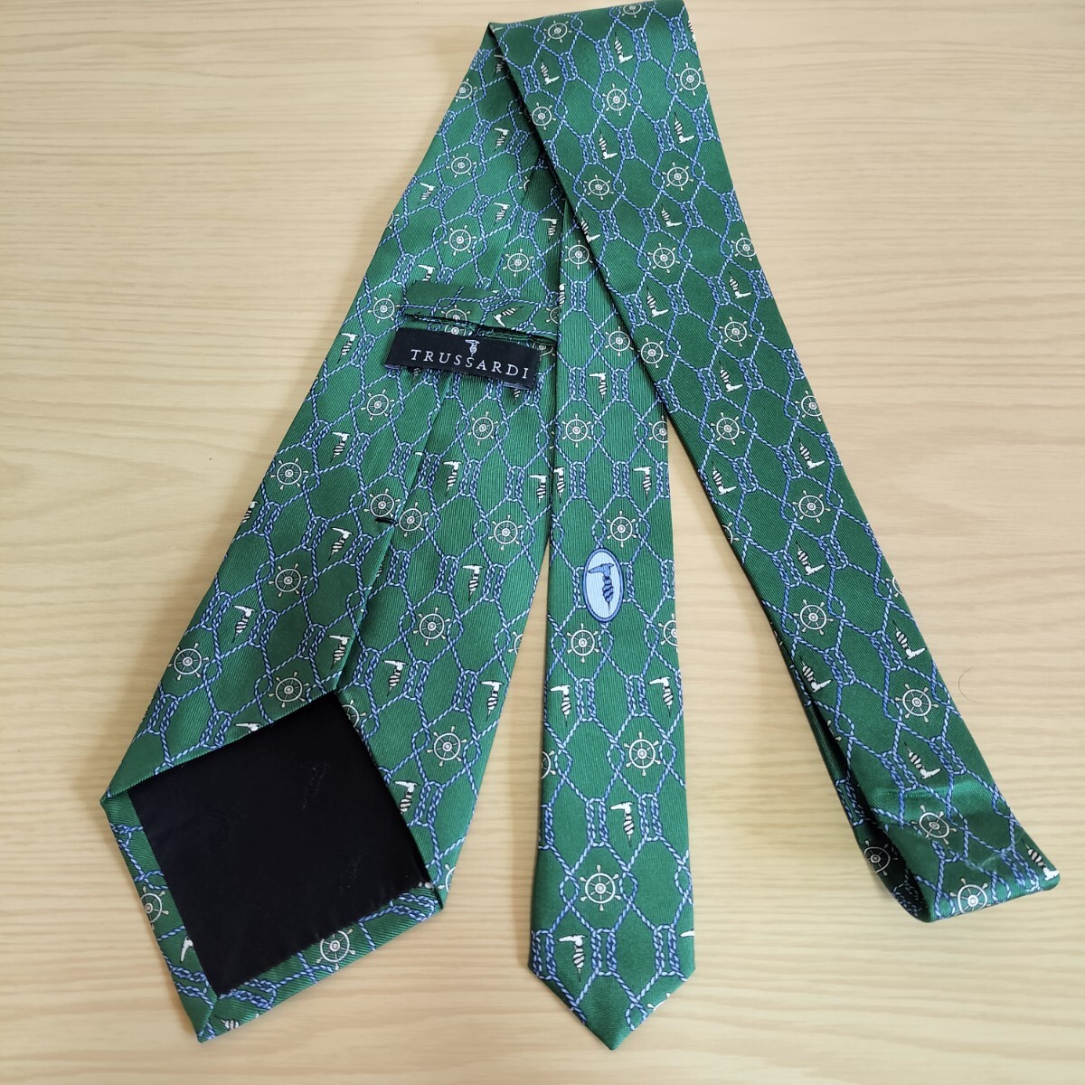 TRUSSARDI(トラサルディ)緑紐舵ロゴ模様ネクタイ_画像7