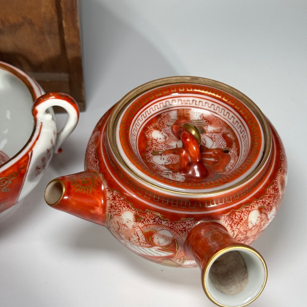 洛座】湖東焼 赤絵金彩 急須 煎茶碗 湯冷まし一式 ＜中国煎茶