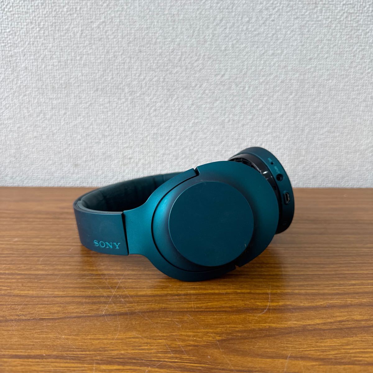管250529 f ☆SONY ヘッドホン h.ear (MDR-100ABN) ワイヤレスヘッドホン