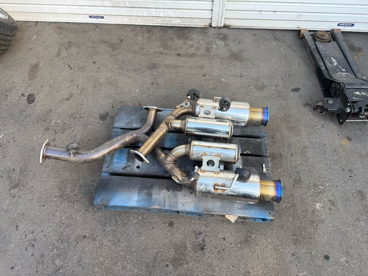 ZN6 ZC6 トヨタ　スバル　86 BRZ リアマフラー 社外　柿本　Regu&R 車検対応　