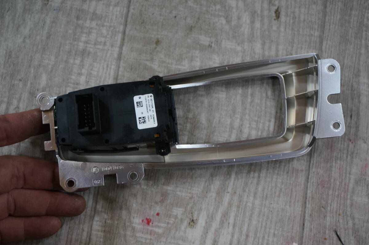 item_image_3