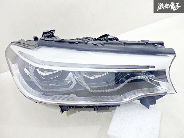 【ストア保証！】BMW 純正 5シリーズ 前期 G30 LED ヘッドライト 右ハンドル 7439196-04 10397140004 1039.002.0260RE おまけ付 棚43D_画像2