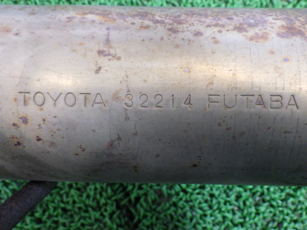 # 156209 Toyota / Vitz / NSP135 / U / оригинальный / передний muffler / 1NR-FE / 4WD / VITZ 1