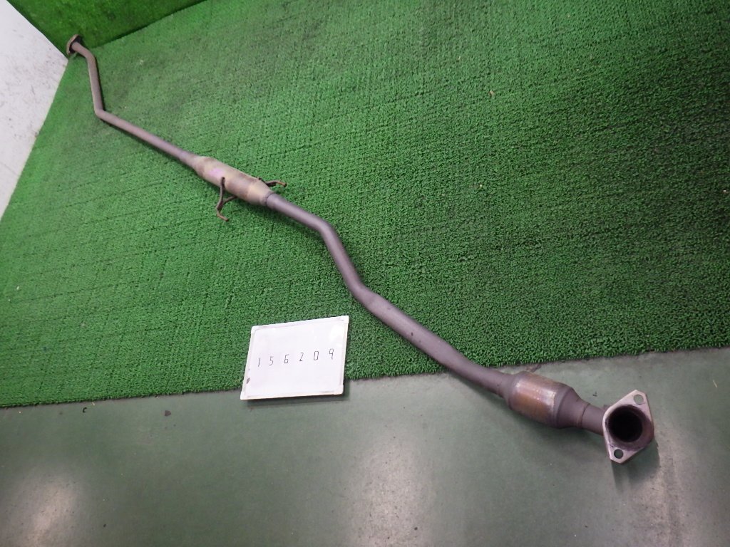 # 156209 Toyota / Vitz / NSP135 / U / оригинальный / передний muffler / 1NR-FE / 4WD / VITZ 1