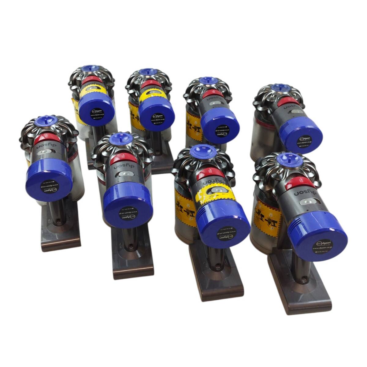 830】中古品 dyson ダイソン SV10 コードレスクリーナー