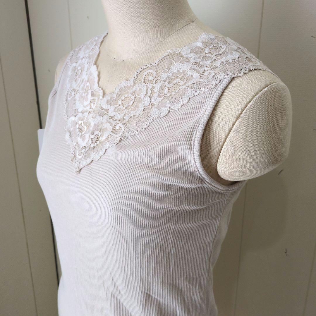 メランクルージュ【タグ付未使用品】前後2WAY レース リブタンクトップ グレー_画像2