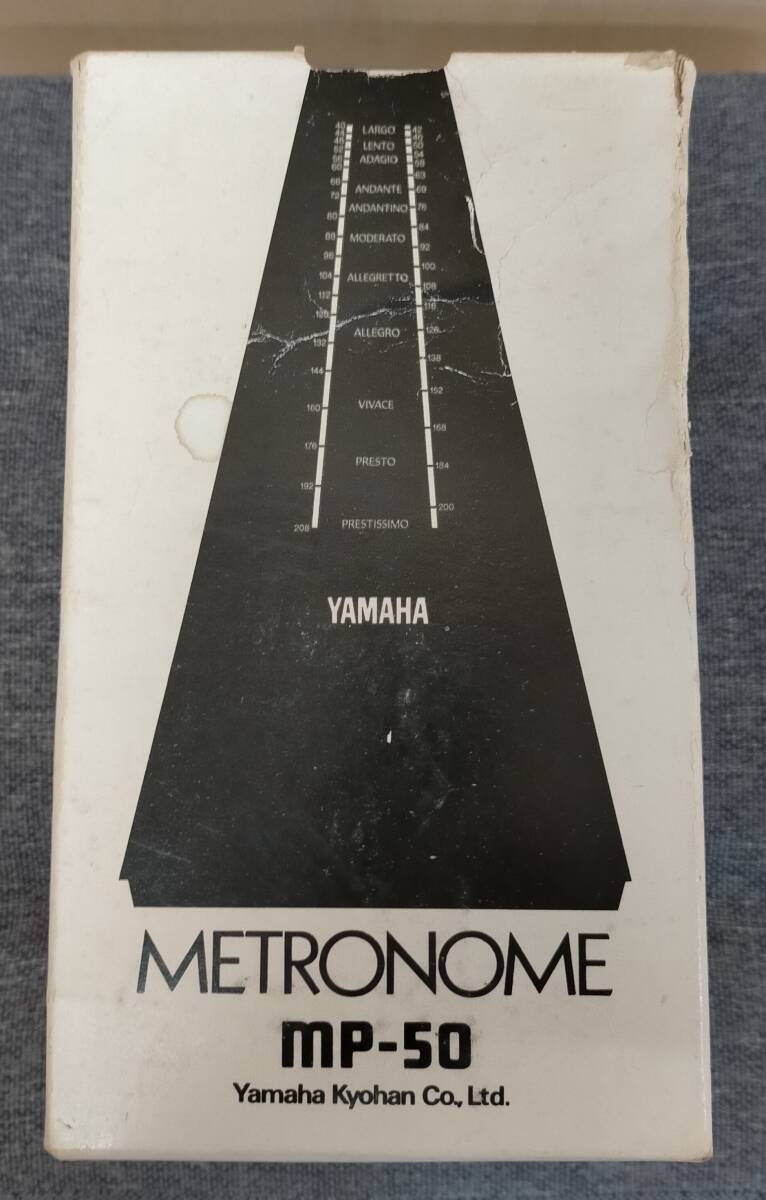 【佐川発送】YAMAHA　ヤマハ　メトロノーム　赤(DEEP RED)　mp-50 01