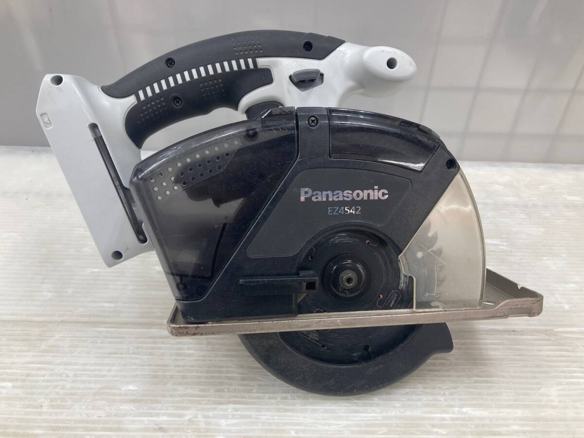 【中古品】【0924】★Panasonic 14.4V充電パワーカッター135 EZ4542 本體のみ　ITLTJ72ZJQIO