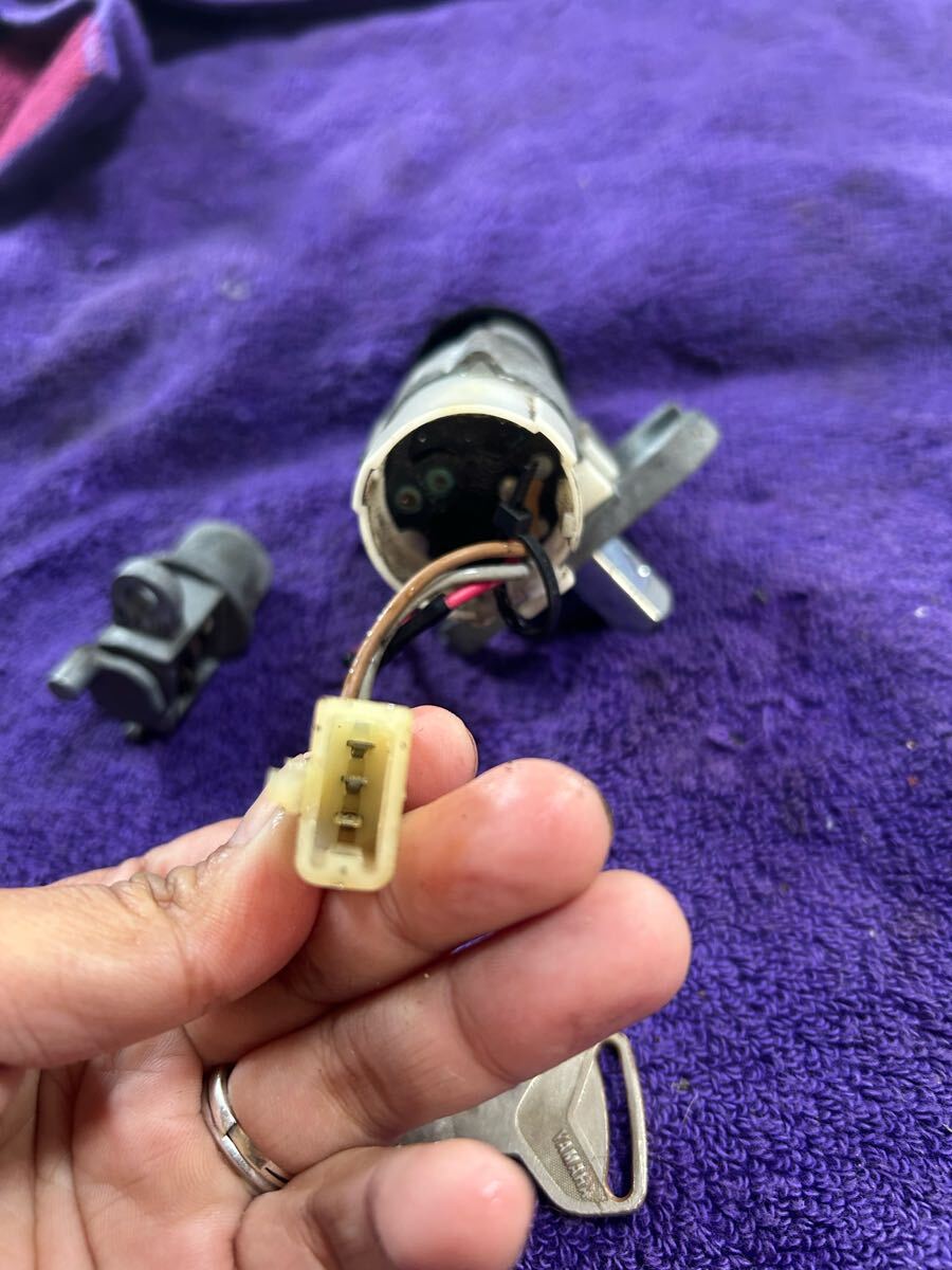 4300■ ヤマハ GEAR ギア UA03J 純正 メインキー セット 純正キー_画像4