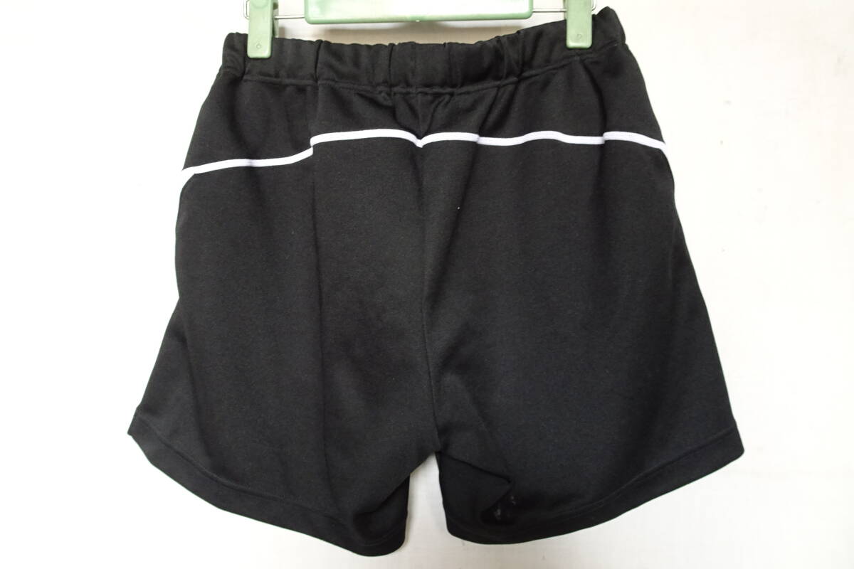 DESCENTE/デサント/DSP-1735/ショートパンツ/ジャージ素材/ひざ上丈/ロゴししゅう/スポーツ/黒/ブラック/Mサイズ(5/26R7)