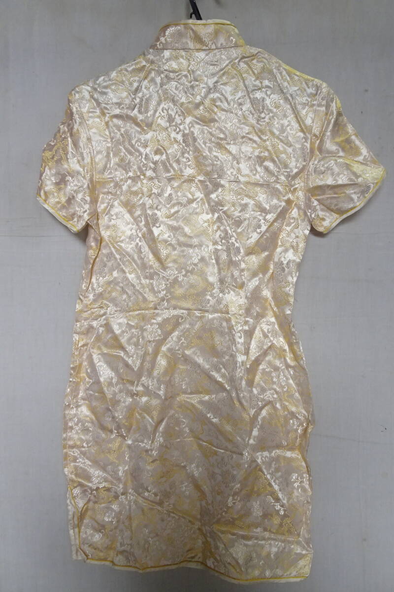  платье в китайском стиле / костюмы / короткий рукав платье-мини / глянец чувство. есть материалы / sexy / кромка боковой разрез / пастель желтый /L размер (5/2R7)