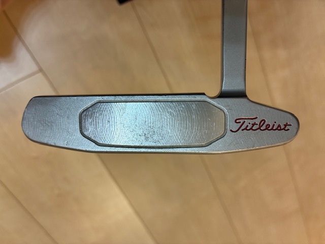 タイトリスト　スコッティキャメロン　スタジオスタイル　ニューポート２　33インチ　グリーンフォーク2個【中古】