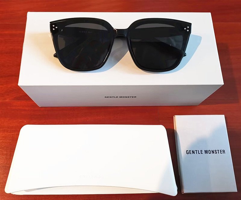 新品未使用※人気モデル*GENTLE MONSTER?ジェントルモンスター Palette　登坂広臣 BTS 愛(ài)用?darkgray?サングラス