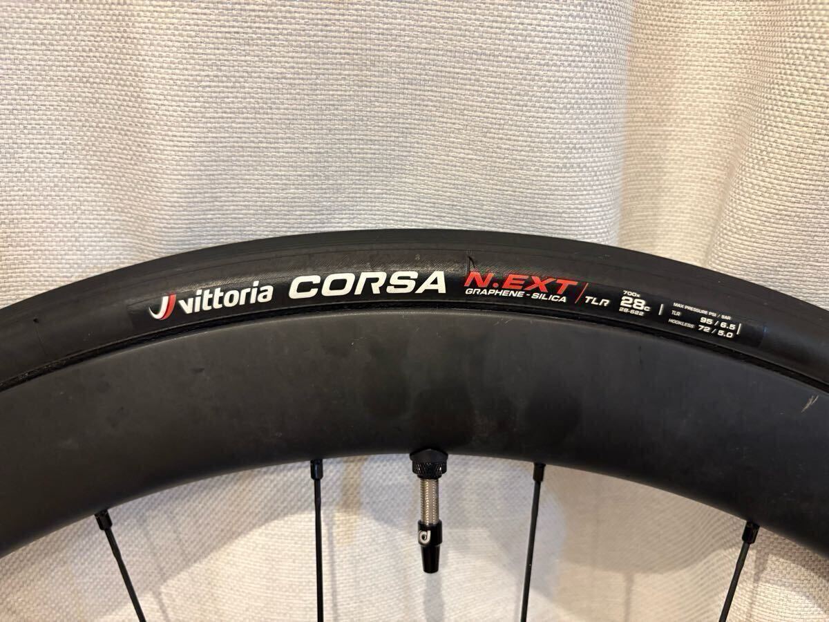 [ большое снижение цены!] Shimano WH-RS710-C46-TL(105 комплектация )DISC Shimano свободный 11/12s соответствует камера отсутствует карбоновый колесо комплект 