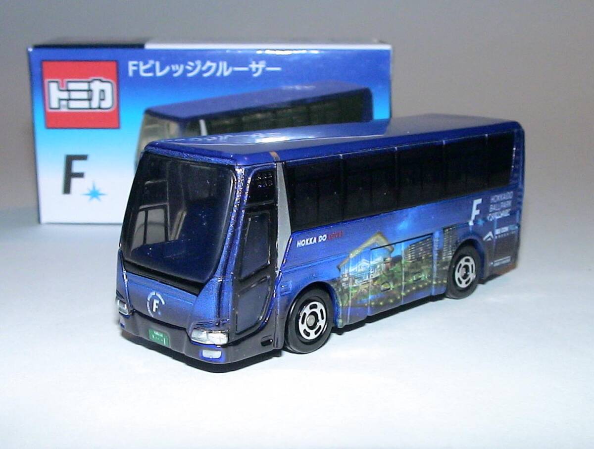 新品 北海道日本ハムファイターズバス 日野セレガ　＋　 Ｆビレッジクルーザー 三菱ふそうエアロスター _画像8