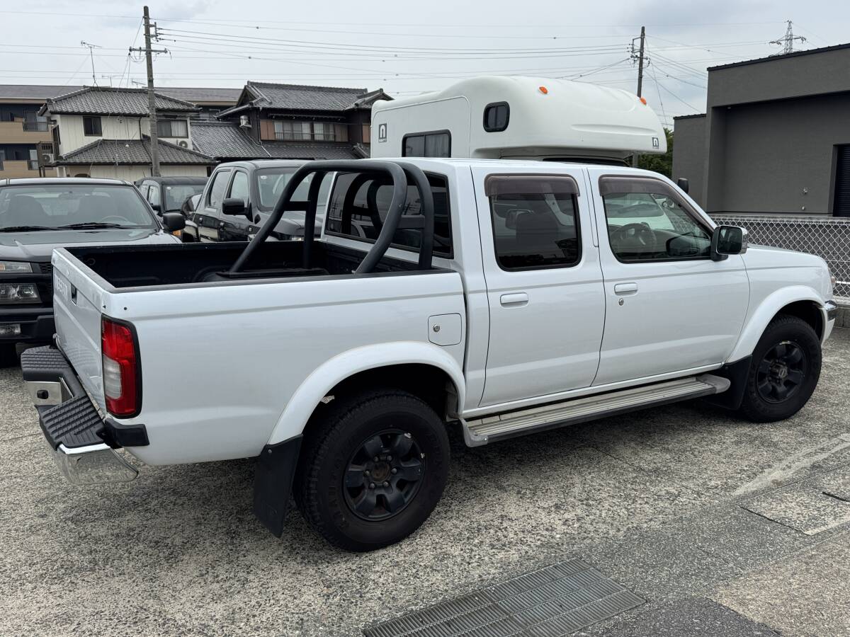 美車 ダットサントラックWキャブAX-LTD 4WD 車検令和7年12月 ガソリン オートマ サンルーフ ステップバンパー　程度良好　売り切り出品