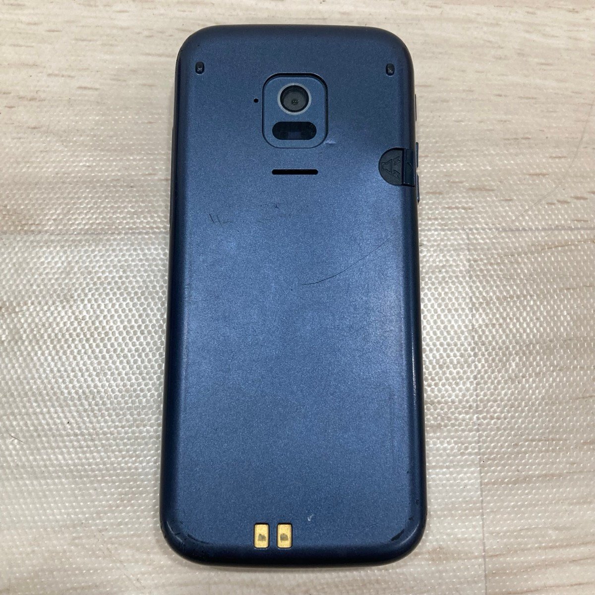 Docomo らくらくホン　F-01M ネイビー　ドコモ docomo らくらくホン F-01M ネイビー[D5776] 携帯電話