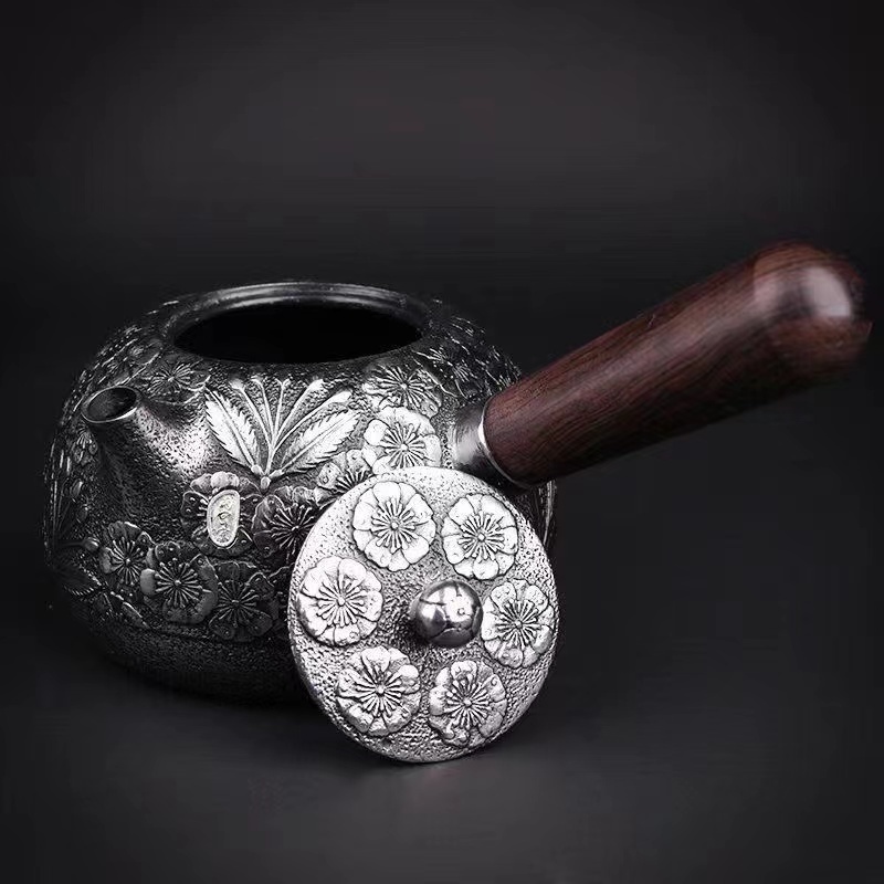 ☆新品未使用☆ 砂鉄 南部鉄器 鉄壺 コーティングなし 手作り鉄