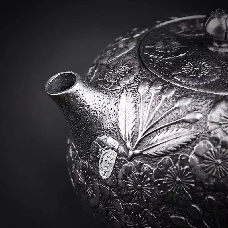 ☆新品未使用☆ 砂鉄 南部鉄器 鉄壺 コーティングなし 手作り鉄