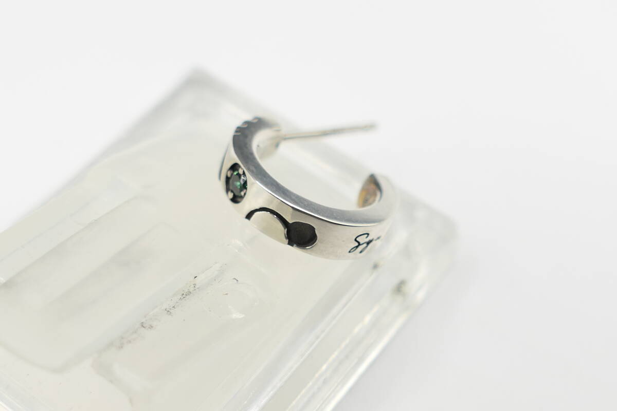 美品　ホワイトクローバー　ホリミヤ　井浦秀　コラボ　ピアス　両耳用