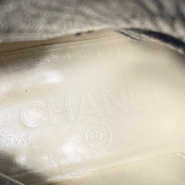 シャネル CHANEL ショートブーツ 35 G28636 - レザー 黒 レディース マトラッセ/レースアップ/アウトソール張?zhí)鏈g 靴