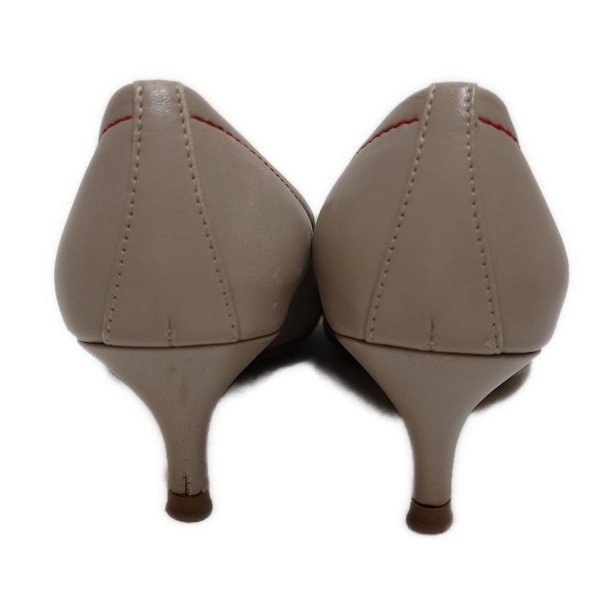 サルバトーレフェラガモ FERRAGAMO/SalvatoreFerragamo パンプス 4 1/2 - レザー グレーベージュ×ベージュ×レッド レディース 靴