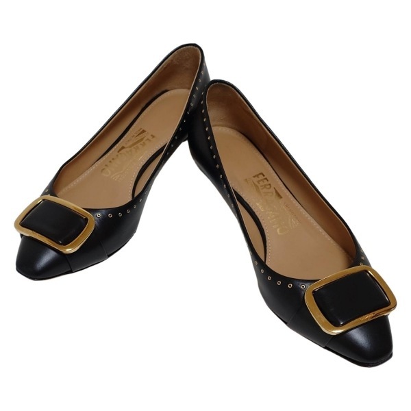 サルバトーレフェラガモ FERRAGAMO/SalvatoreFerragamo パンプス 4 - レザー 黒 レディース スタッズ 靴