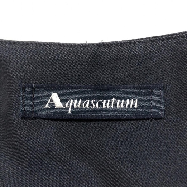アクアスキュータム Aquascutum サイズ10 L - ダークネイビー レディース 開襟/七分袖/ひざ丈 ワンピース