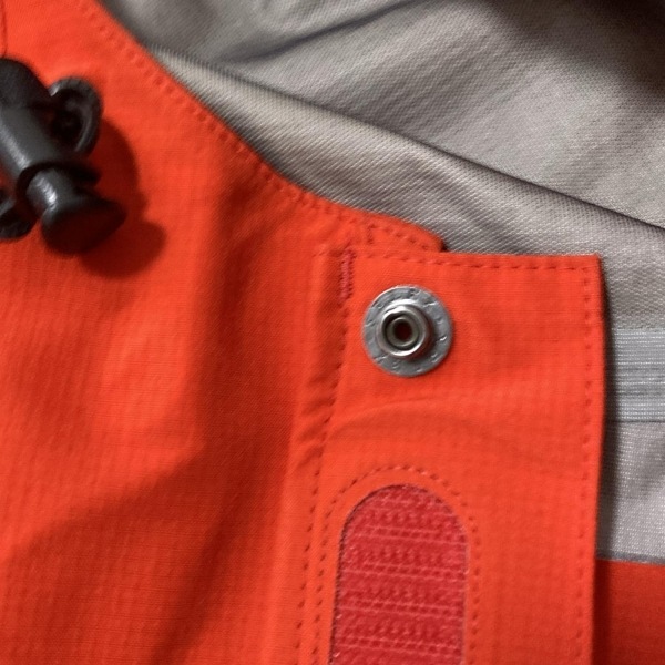 ノースフェイス THE NORTH FACE ブルゾン サイズM - レッド メンズ 長袖/GORE-TEX/春/秋 美品 ジャケット