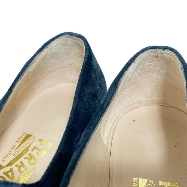 サルバトーレフェラガモ FERRAGAMO/SalvatoreFerragamo パンプス 7c - 黒 レディース 靴