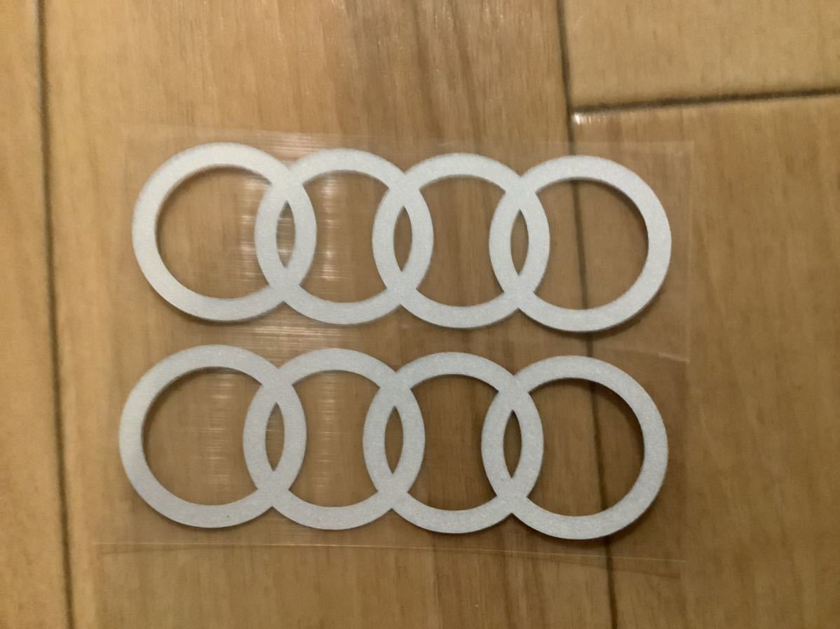 アウディ　フォーリングス　2個セット　ご選択下さい　レッド　ホワイト　※ブラック売り切れ　_画像4