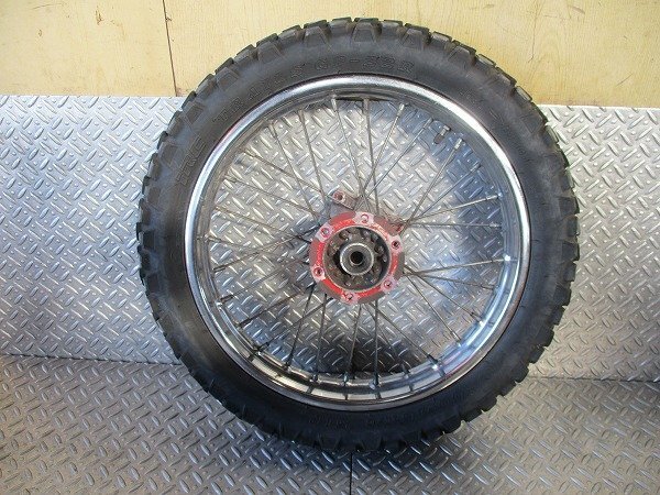 B41-08 KLX125 リアホイール
