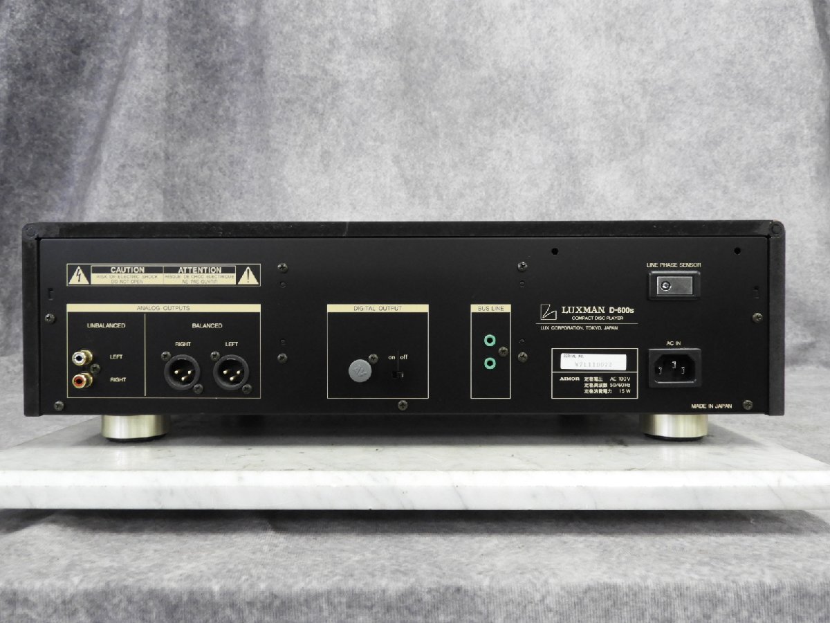 【J】 LUXMAN D-600s CDプレーヤー ラックスマン 3012372