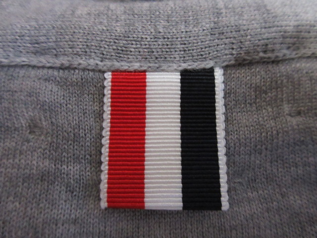  Tom Brown THOM BROWNE шерсть Classic 4BAR V шея кардиган серый 0 внутренний стандартный товар 