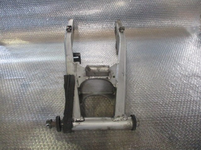 A7AF08 バリオス 250 スイングアーム ZR250A S ジャンク