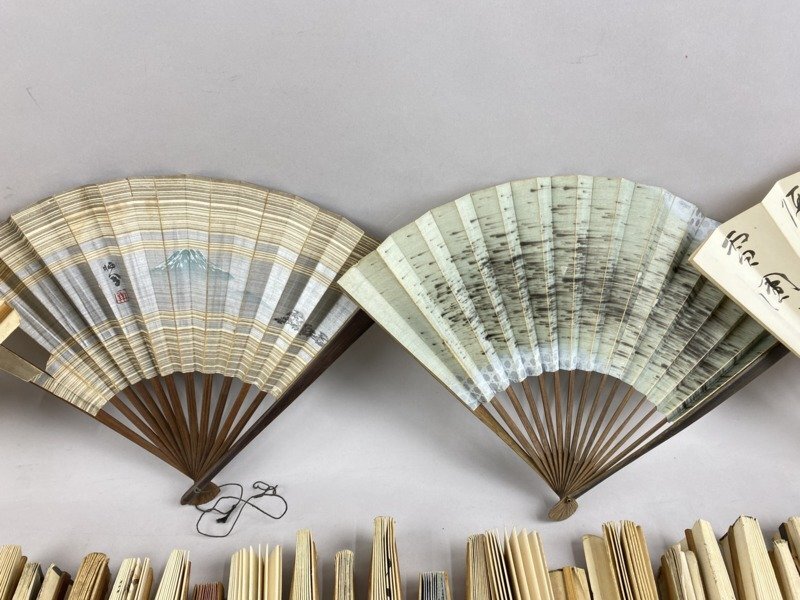 ac1 日本畫 書 漢詩 など 扇子 古扇子 まとめて72點 ジャンク 水墨 中國 工蕓品 在銘 日本舞踴 和裝小物 時代物