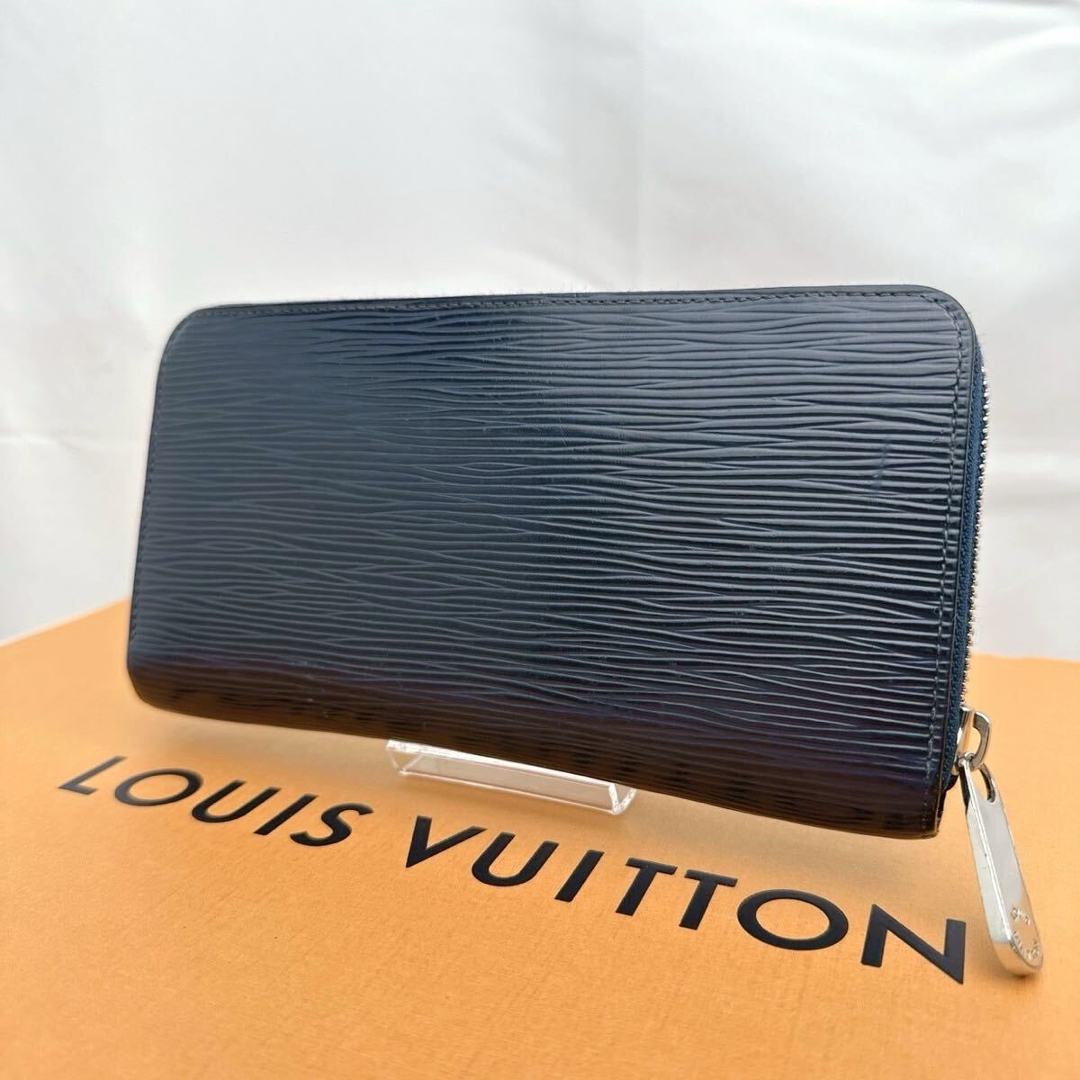 g2734 1円 ルイヴィトン LOUIS VUITTON エピ ジッピー ラウンドファスナー 長財布 シリアル CA3102 ブラック ノワール 黒 男女兼用 M61857