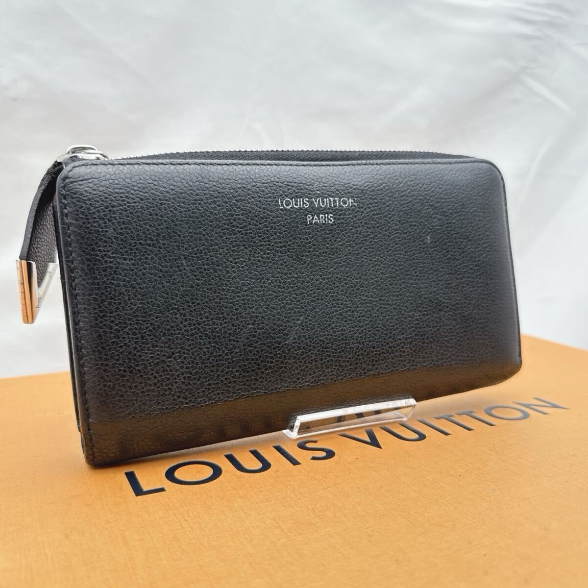 g974 ルイヴィトン LOUIS VUITTON トリヨン コメット ジッピー ラウンドファスナー 長財布 シリアルMI4116