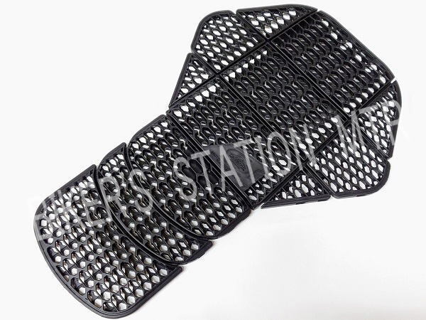 スピード出荷 KUSHITANI クシタニ K4639 エアーCEプロテクター 嵴椎 バックプロテクター 背中 プロテクター CE規(guī)格 LEVEL 1 クリア 管理T