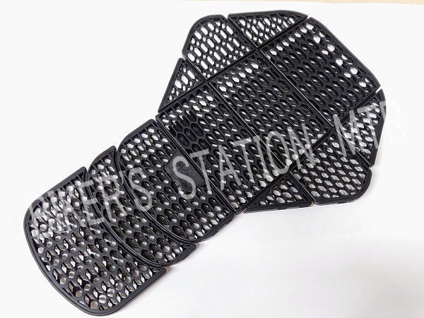 スピード出荷 KUSHITANI クシタニ K4639 エアーCEプロテクター 嵴椎 バックプロテクター 背中 プロテクター CE規(guī)格 LEVEL 1 クリア 管理T