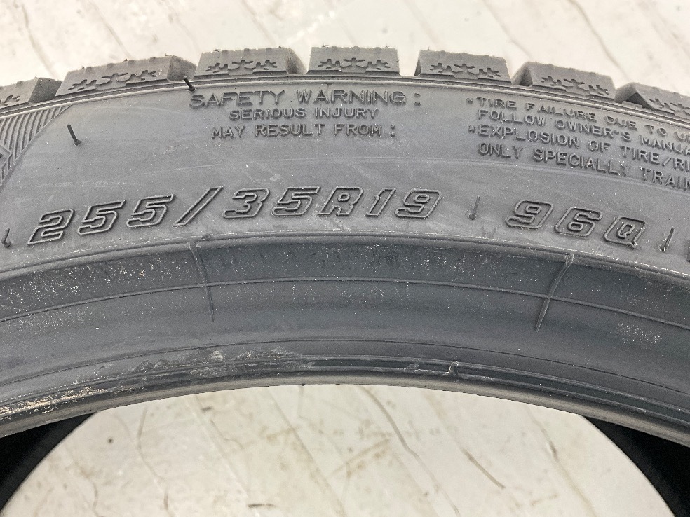 新品タイヤ 処分特価 2本セット 255/35R19 96Q グッドイヤー ICENAVI8 冬 スタッドレス 255/35/19 4シリーズ/M3/M4 b11938_画像5